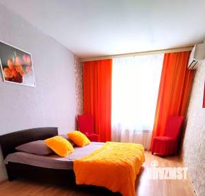 2-к квартира, посуточно, 64м2, 1/1 этаж