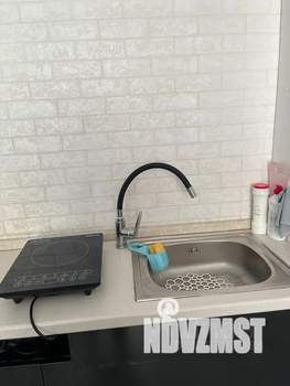 1-к квартира, посуточно, 30м2, 1/5 этаж