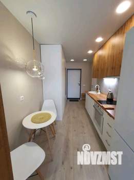 Студия квартира, посуточно, 28м2, 10/22 этаж