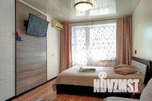 1-к квартира, посуточно, 33м2, 1/10 этаж