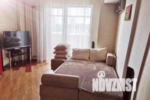 2-к квартира, посуточно, 42м2, 7/22 этаж