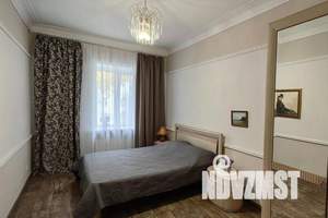 1-к квартира, посуточно, 42м2, 3/3 этаж