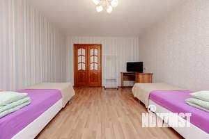 2-к квартира, посуточно, 67м2, 8/10 этаж