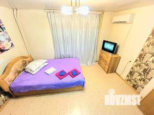 1-к квартира, посуточно, 33м2, 1/10 этаж