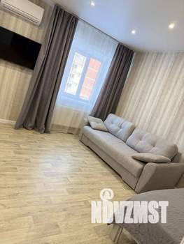 1-к квартира, посуточно, 35м2, 2/9 этаж