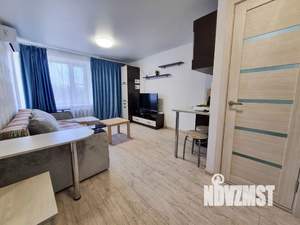 Студия квартира, посуточно, 14м2, 3/10 этаж