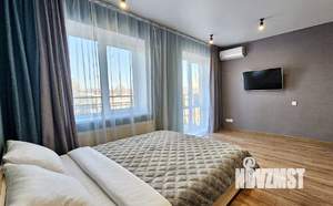 Студия квартира, посуточно, 40м2, 3/9 этаж