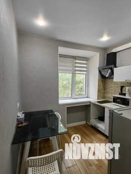 1-к квартира, посуточно, 30м2, 4/4 этаж