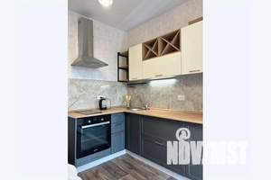 1-к квартира, посуточно, 40м2, 6/25 этаж