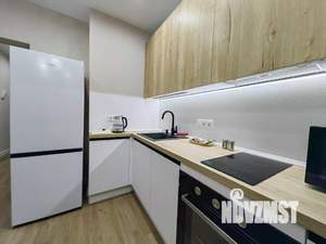 1-к квартира, посуточно, 37м2, 1/1 этаж