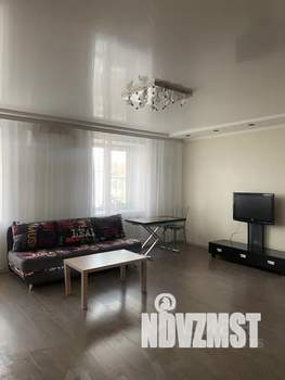 1-к квартира, посуточно, 44м2, 6/9 этаж