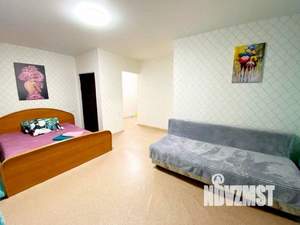 1-к квартира, посуточно, 33м2, 1/1 этаж