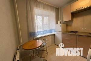 2-к квартира, посуточно, 50м2, 1/6 этаж