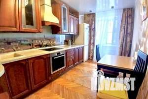 2-к квартира, посуточно, 50м2, 3/6 этаж