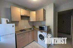 2-к квартира, посуточно, 50м2, 1/6 этаж