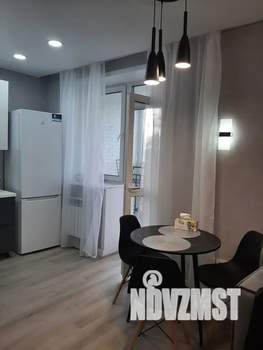 1-к квартира, посуточно, 42м2, 4/16 этаж