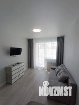 Студия квартира, посуточно, 25м2, 1/9 этаж