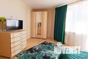 2-к квартира, посуточно, 65м2, 19/25 этаж