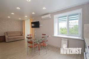 1-к квартира, посуточно, 39м2, 2/10 этаж