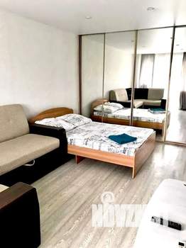 1-к квартира, посуточно, 35м2, 4/5 этаж