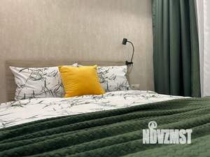 1-к квартира, посуточно, 40м2, 8/10 этаж