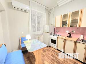 1-к квартира, посуточно, 32м2, 1/3 этаж