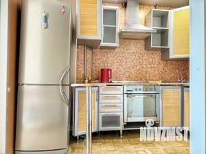 2-к квартира, посуточно, 45м2, 1/1 этаж