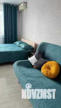 Студия квартира, посуточно, 33м2, 7/9 этаж