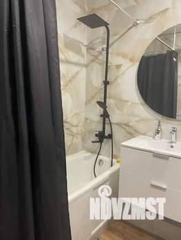 1-к квартира, посуточно, 44м2, 11/24 этаж