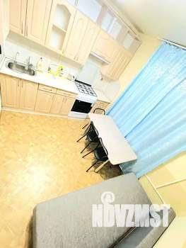 1-к квартира, посуточно, 40м2, 1/4 этаж