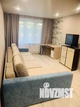 2-к квартира, посуточно, 45м2, 1/5 этаж