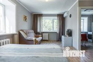 1-к квартира, посуточно, 32м2, 3/5 этаж