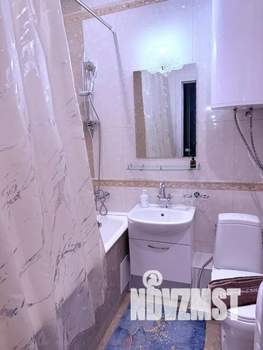 Студия квартира, посуточно, 39м2, 12/25 этаж