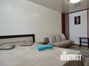 1-к квартира, посуточно, 33м2, 1/10 этаж