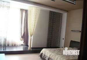 3-к квартира, на длительный срок, 120м2, 8/18 этаж