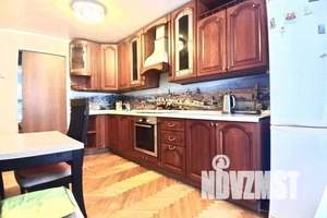 2-к квартира, посуточно, 50м2, 3/6 этаж