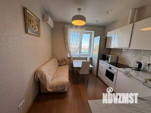 1-к квартира, посуточно, 55м2, 13/23 этаж