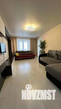 1-к квартира, посуточно, 50м2, 1/1 этаж