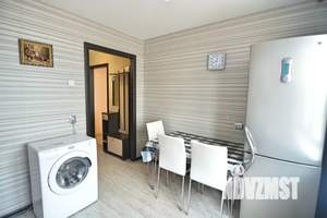 1-к квартира, посуточно, 36м2, 5/10 этаж