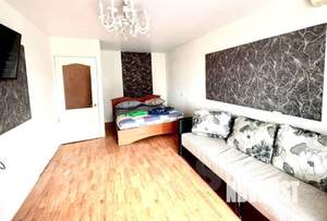 1-к квартира, посуточно, 35м2, 1/1 этаж