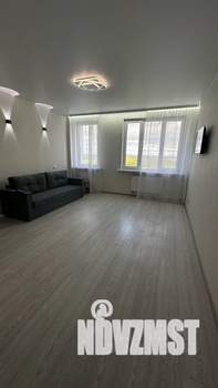 Студия квартира, посуточно, 30м2, 13/25 этаж