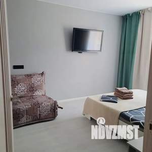 1-к квартира, посуточно, 37м2, 4/9 этаж