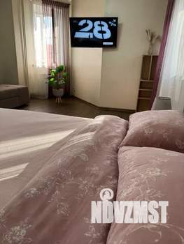 1-к квартира, посуточно, 40м2, 3/17 этаж