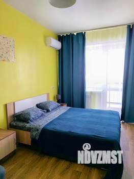 1-к квартира, посуточно, 40м2, 21/22 этаж