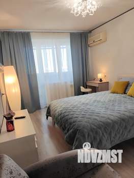 1-к квартира, посуточно, 34м2, 8/10 этаж