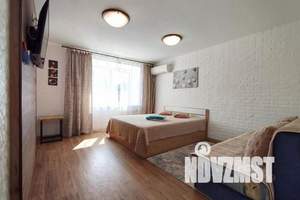 1-к квартира, посуточно, 35м2, 3/10 этаж