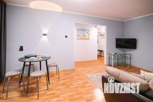 1-к квартира, посуточно, 42м2, 1/1 этаж