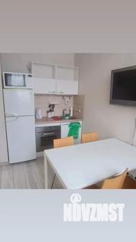 Студия квартира, посуточно, 30м2, 2/2 этаж