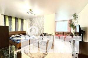 2-к квартира, посуточно, 50м2, 1/10 этаж