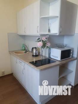 Студия квартира, посуточно, 25м2, 10/25 этаж